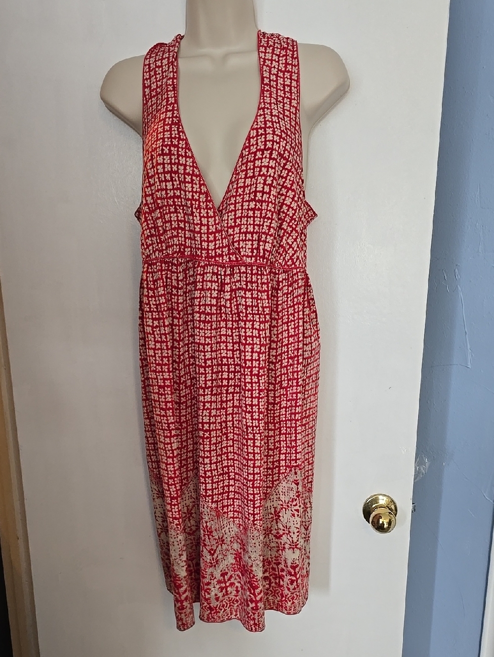 Max Studio Red and White Sleeveless Dress Large